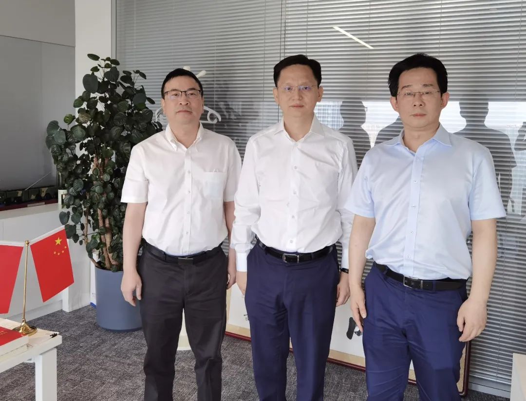 推進(jìn)網(wǎng)絡(luò)整合及廣電5G建設(shè)，福建廣電網(wǎng)絡(luò)相關(guān)領(lǐng)導(dǎo)赴中國廣電集團(tuán)匯報交流工作