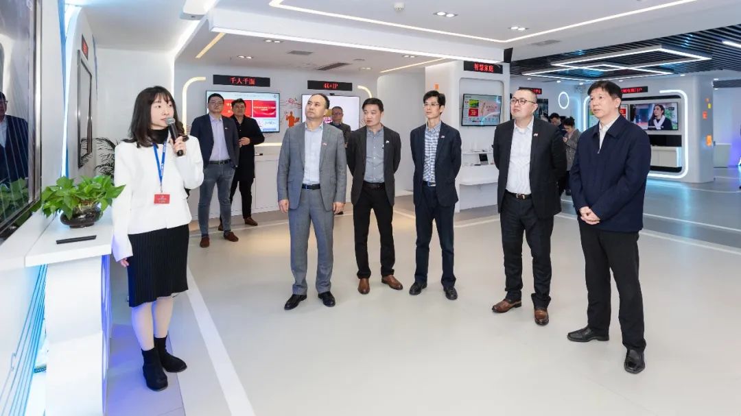 東方有線到訪福建廣電網(wǎng)絡(luò)集團(tuán)，圍繞廣電5G應(yīng)用服務(wù)等方向展開交流