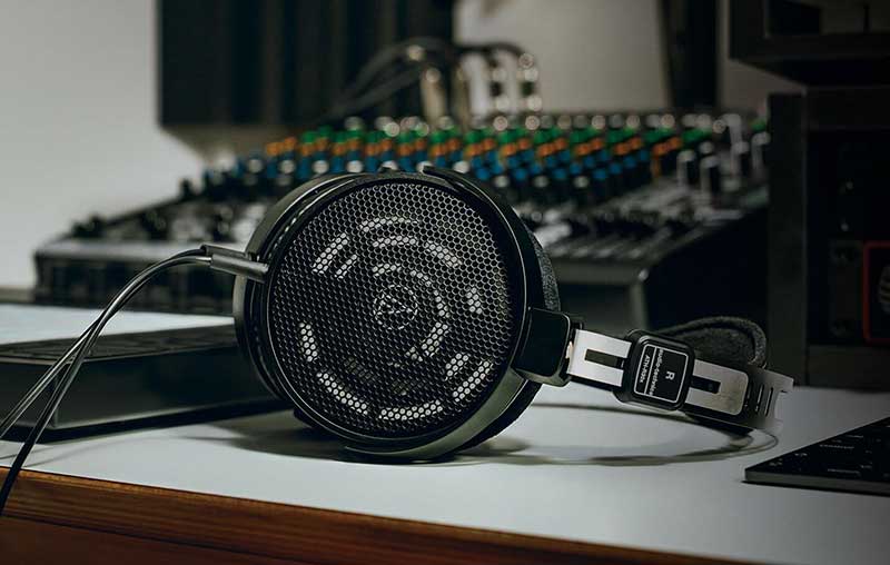 Audio-Technica ATH-R30x 監(jiān)聽耳機